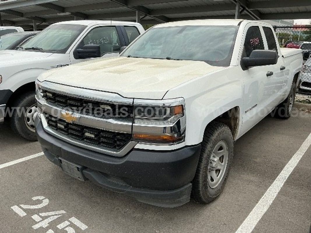 Mechanics Special 2017 CHEVROLET SILVERADO 1500 WT EXTENDED CAB 4X2 SB TRUC