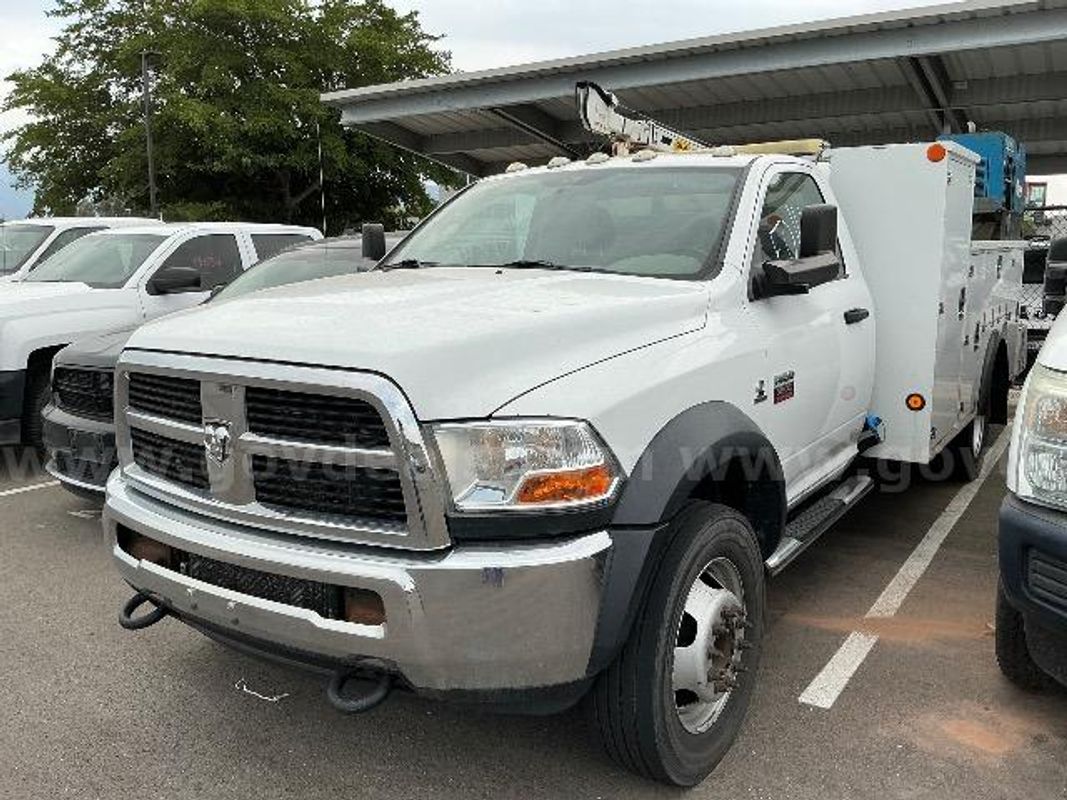 Mechanics Special: 2012 DODGE RAM 5500 SLT REGULAR CAB DRW 4X2 CHASSIS -- D