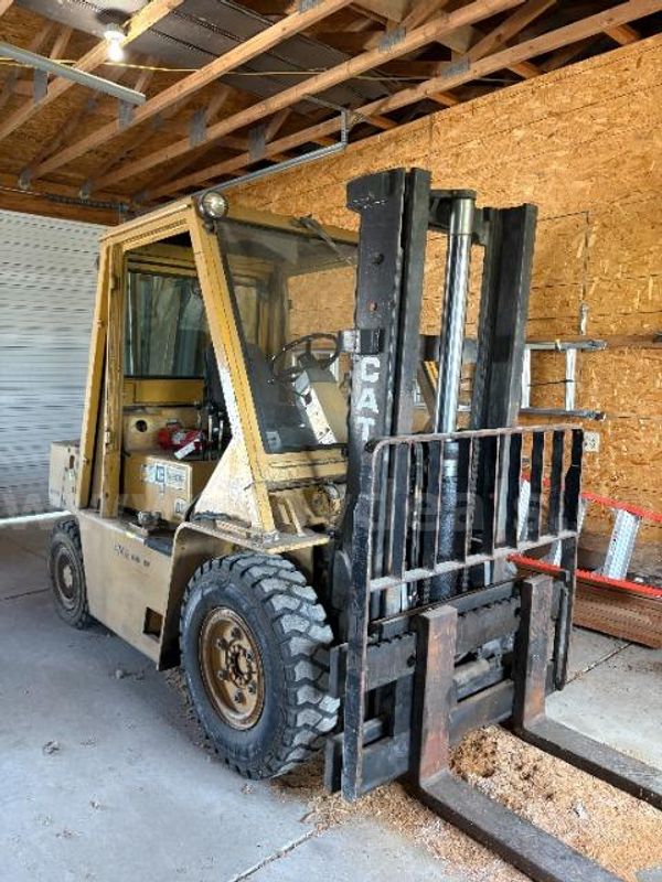 CAT Forklift *PARTS ONLY*