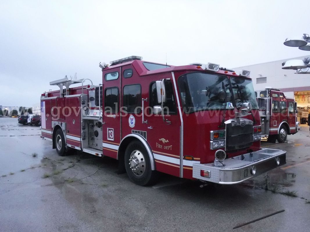 ** FOR PARTS ONLY - 2005 E-One Typhoon **