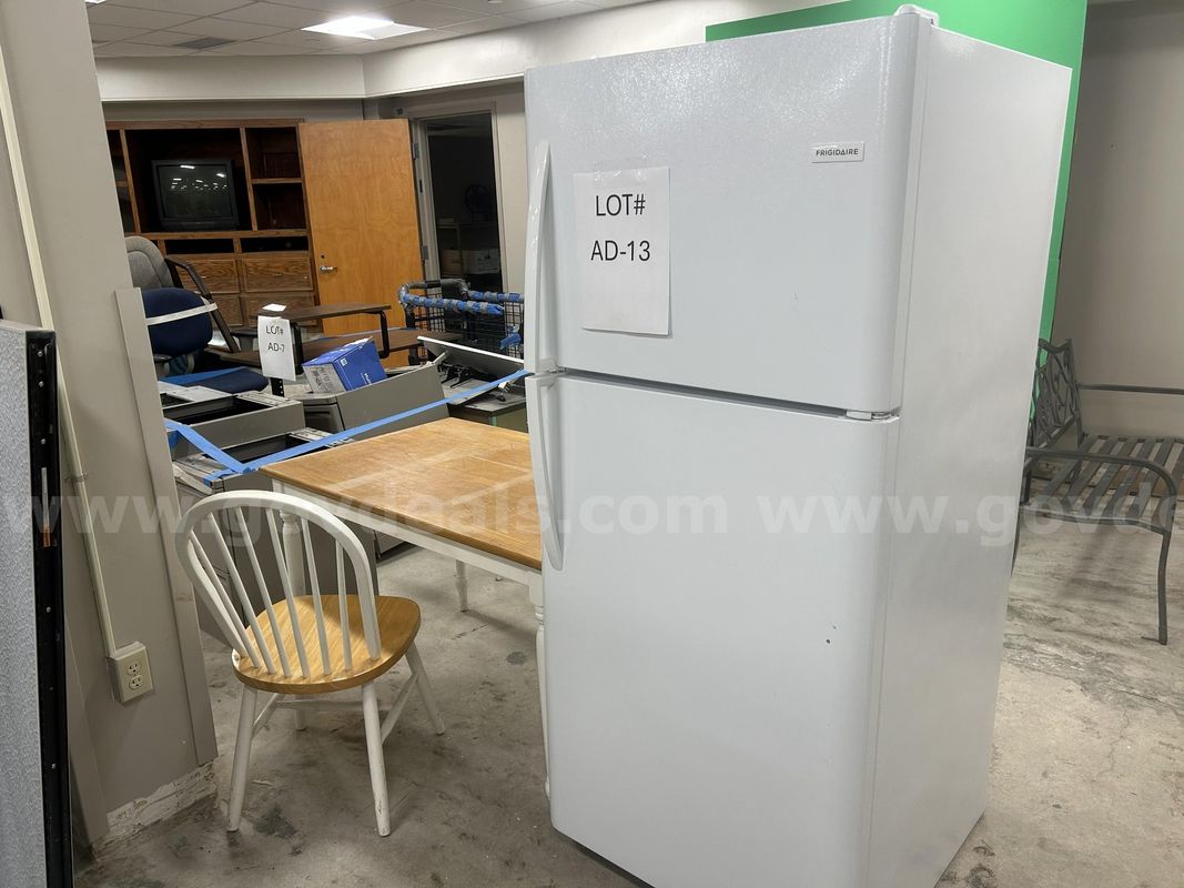 Lot of 1 Fridge and 1 Dining Table