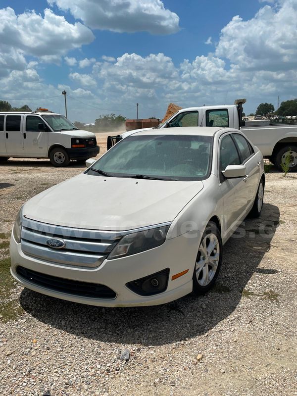 2012 Ford Fusion Sedan