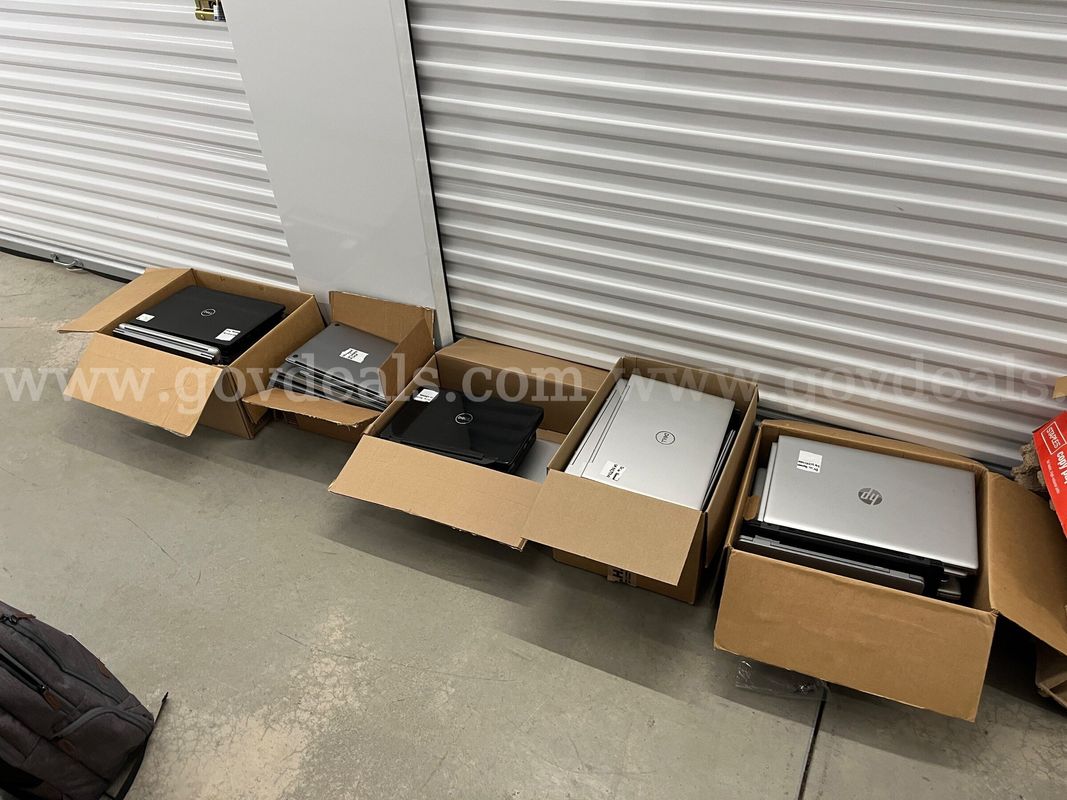 IT365: Lot of Laptops