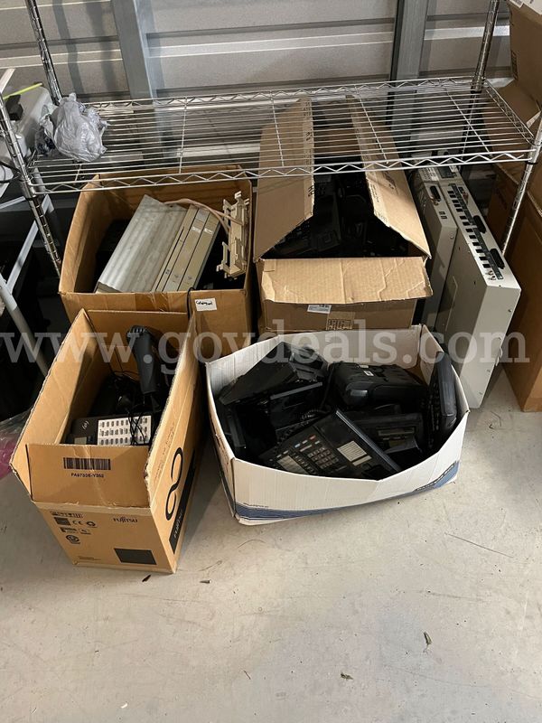 IT368: Lot of Office Phones