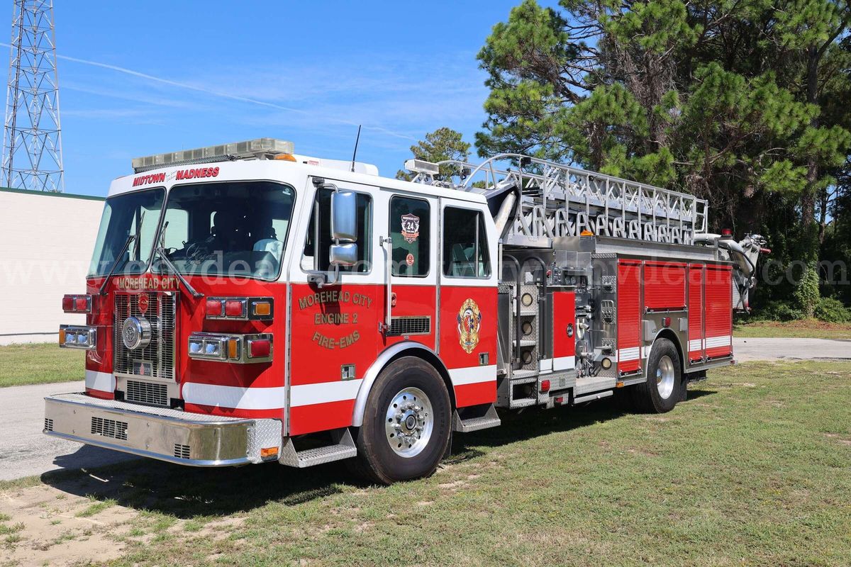 2006 Sutphen 70 ft Platform Mini Tower