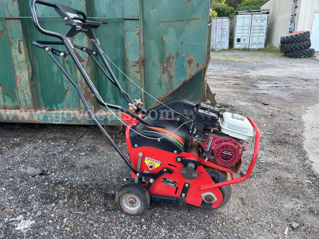 2005 Jacobsen Aerator UNIT 7101