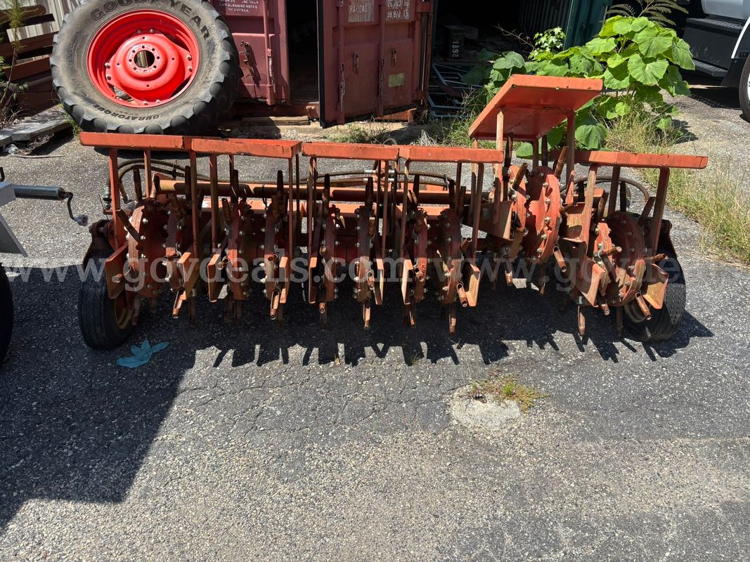 2000 Agrimetal Aerator UNIT 7135