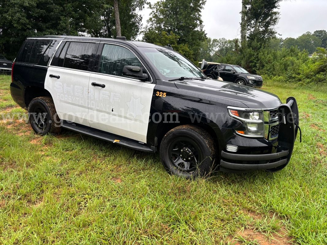 2019 Chevrolet Tahoe UNIT 325