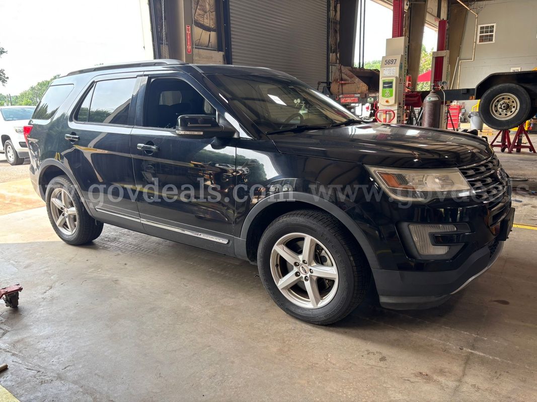 2016 Ford Explorer UNIT 139