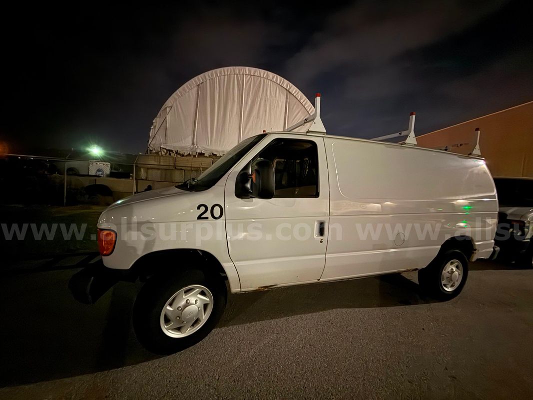 2007 Ford E-150 Econoline Cargo Van