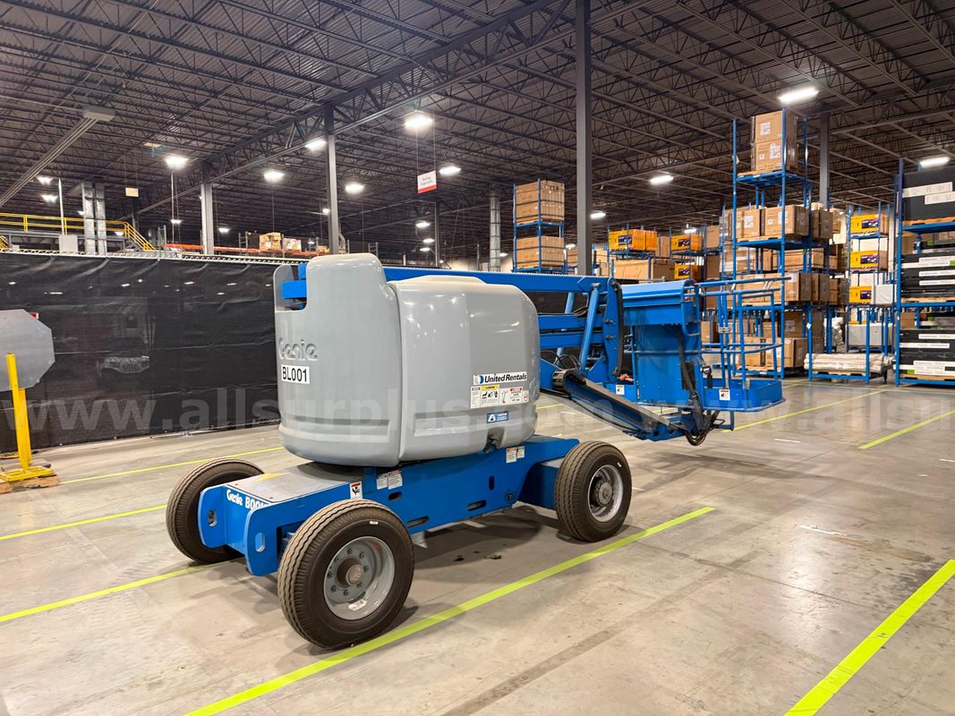 2000 Genie Z4525 Boom Lift - Scrap/Non-Operational