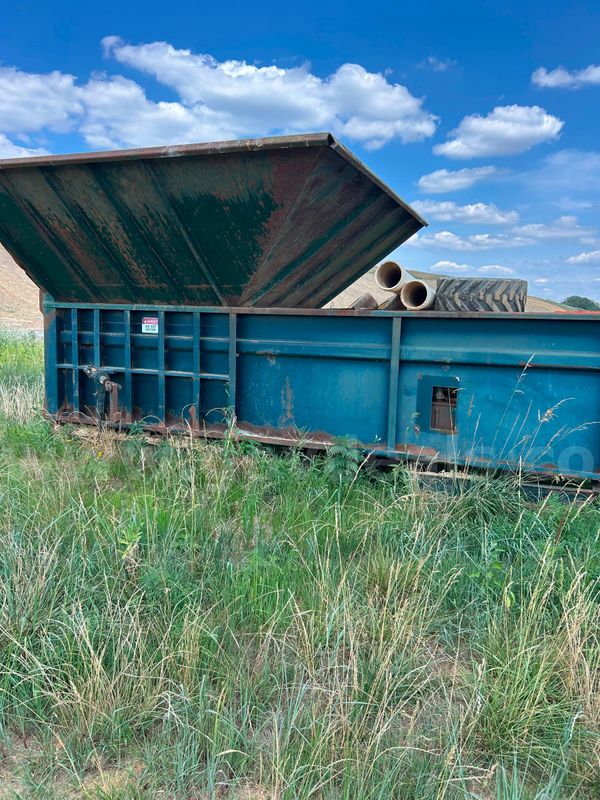 1996 Ram Jet Trash Compactor