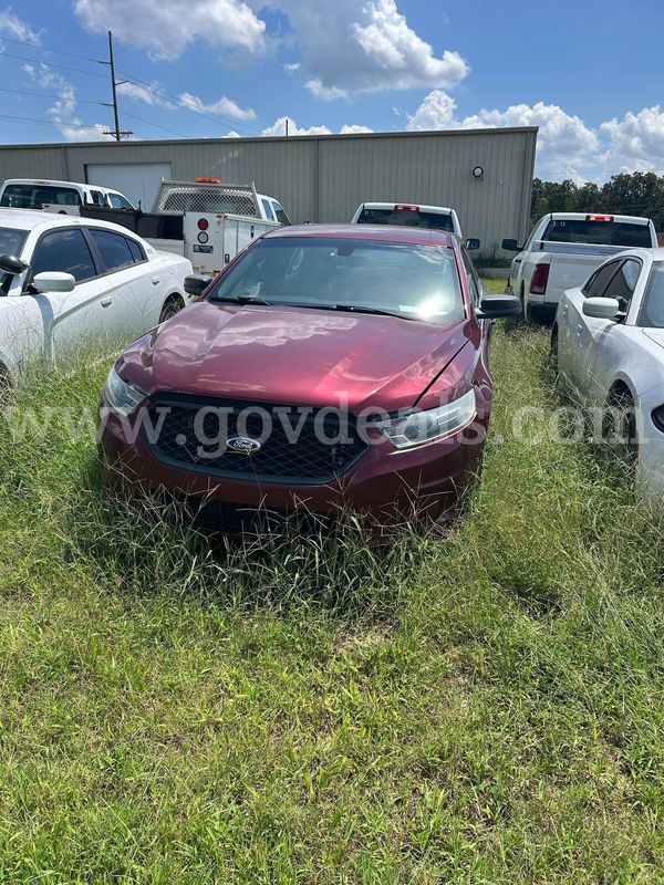 2016 Ford Taurus