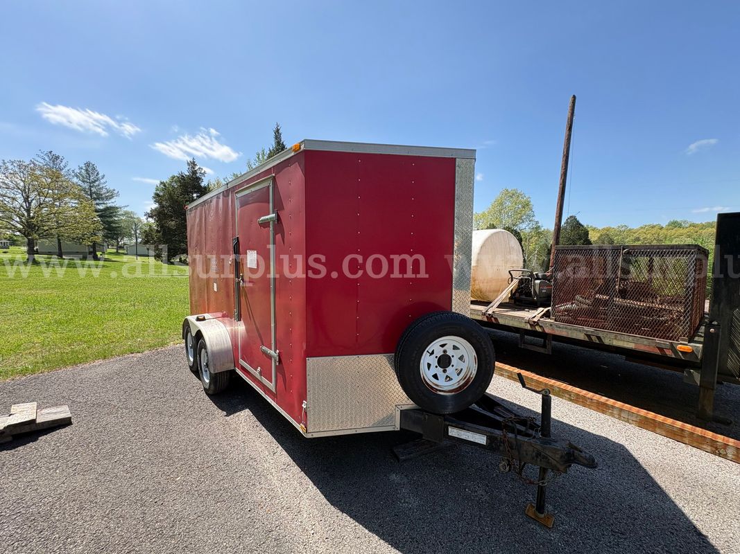 Trailer, Enclosed, Lark United