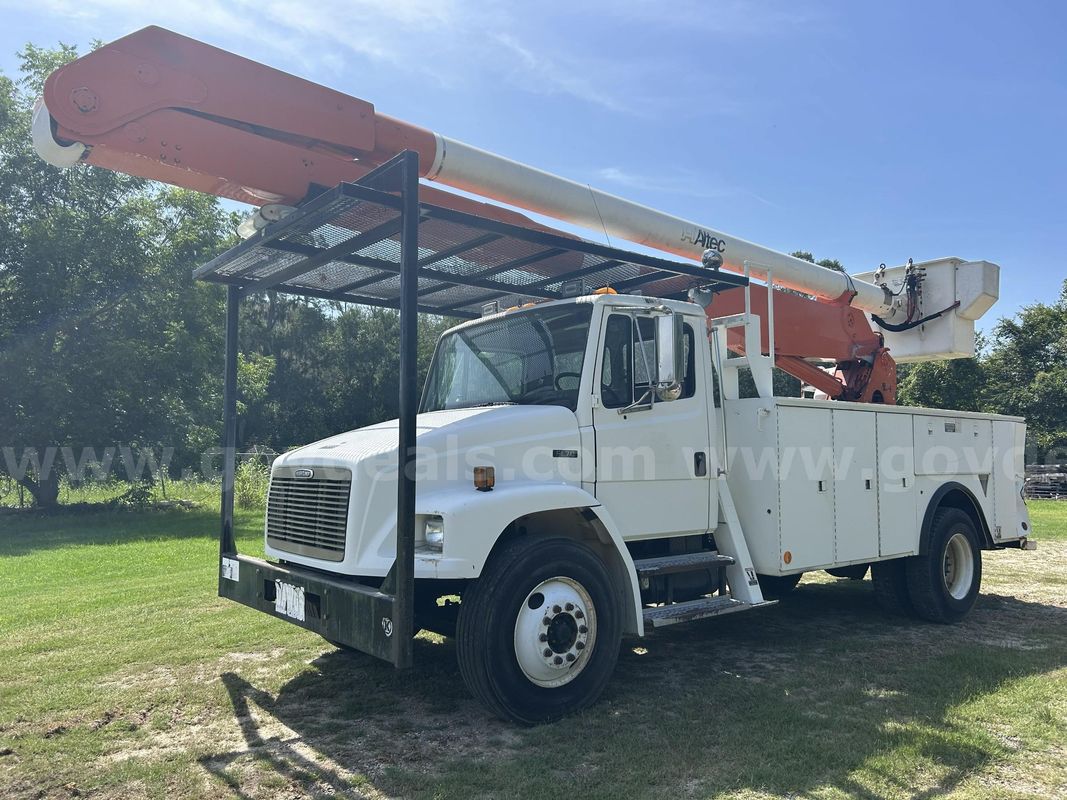 2001 Freightliner FL70