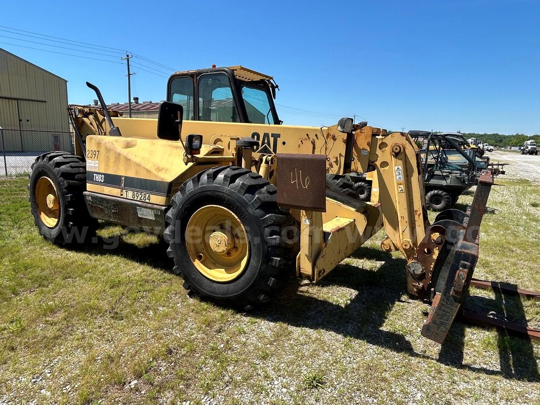 2000 Caterpillar Th83 Telehandler
