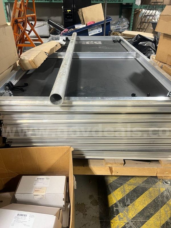 LOT OF VARIOUS WENGER VERSALITE PLATFORM/STAGING SYSTEM COMPONENTS