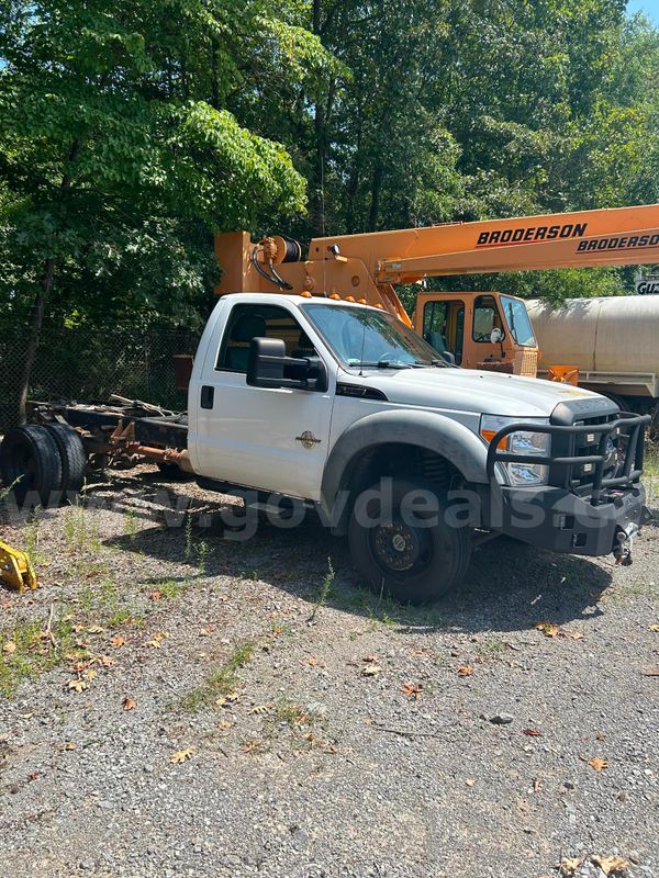 2011 Ford F-550 4x4