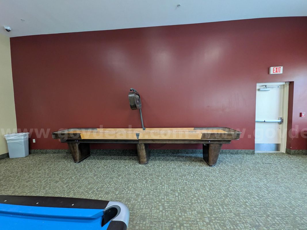 Champion Capri 16’ Shuffleboard Table