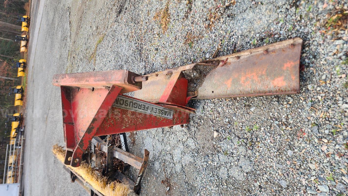 Massey Ferguson Blade
