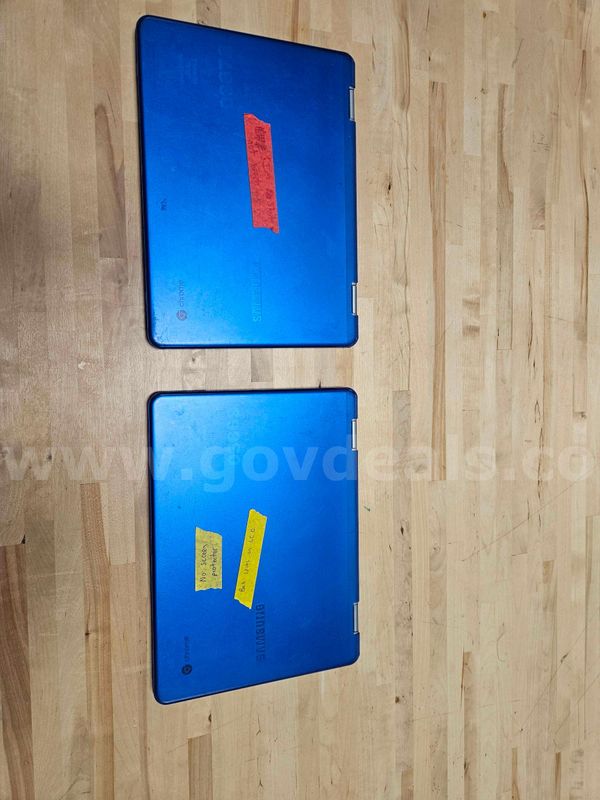 Lot of 2 Samsung Chromebook Plus LTE 2-in-1