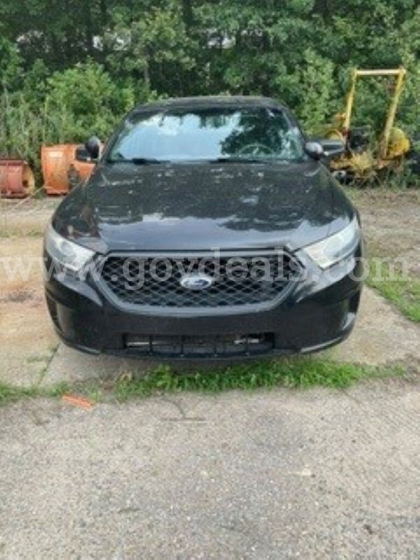 2013 Ford Taurus