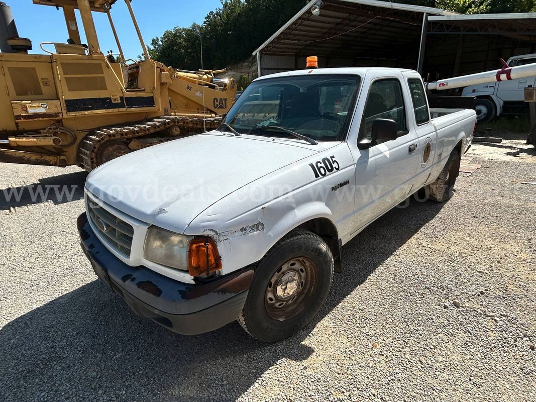 2002 Ford Ranger XL SuperCab 2WD - 361A
