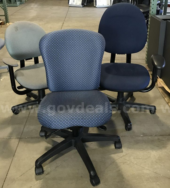 3 used misc. rolling chairs. (S2)