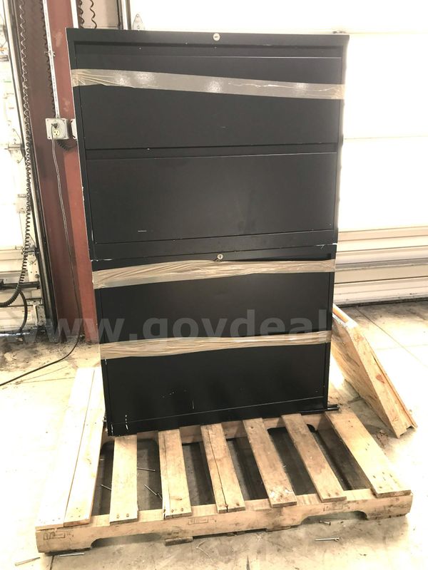 2 used 2 drawer file cabinets. (S2)
