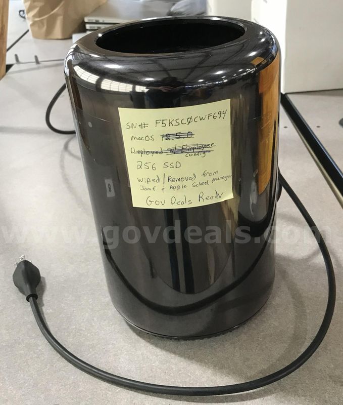 Used MacPro. (S2)