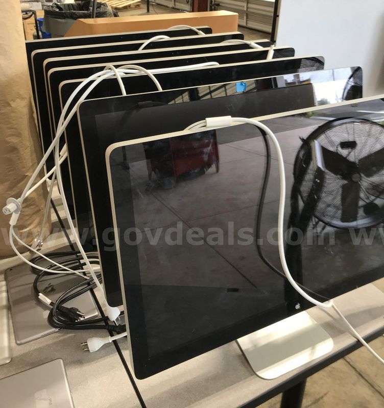 7 used A1407 Apple monitors. (S2)