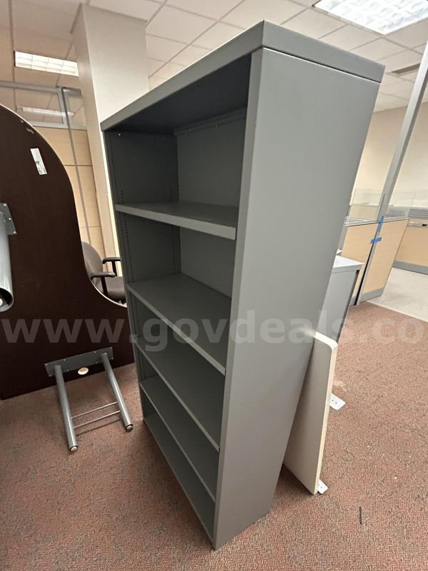 Used Metal Shelving Unit (WD-1031)