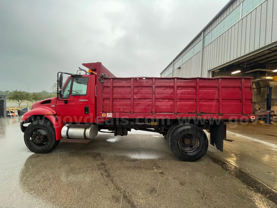 2012 International 4300 SBA 4X2