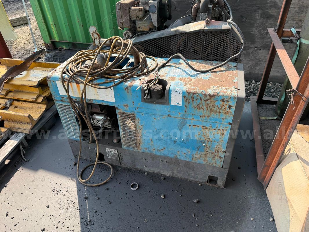 Welding Machine, Miller Bobcat 225