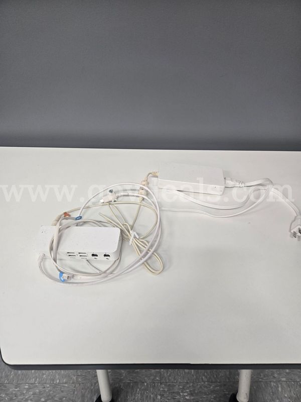 The Clover Station 2018 Solo Bundle with a P500 Printer (Table not included)