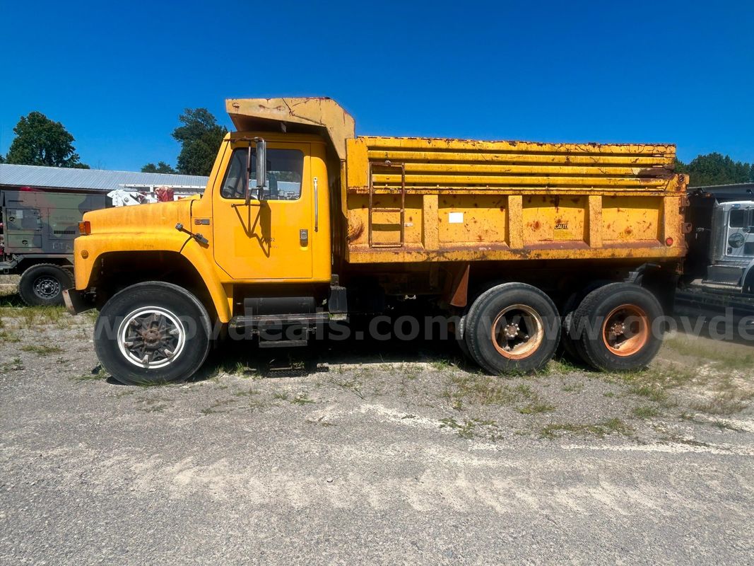 1985 International S1900