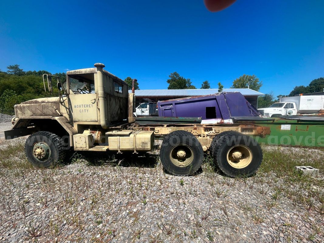 1984 Military Truck 2.5 Ton 6x6