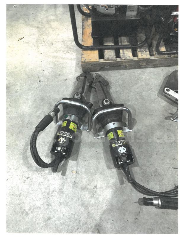 (2) Hurst Tool Combo