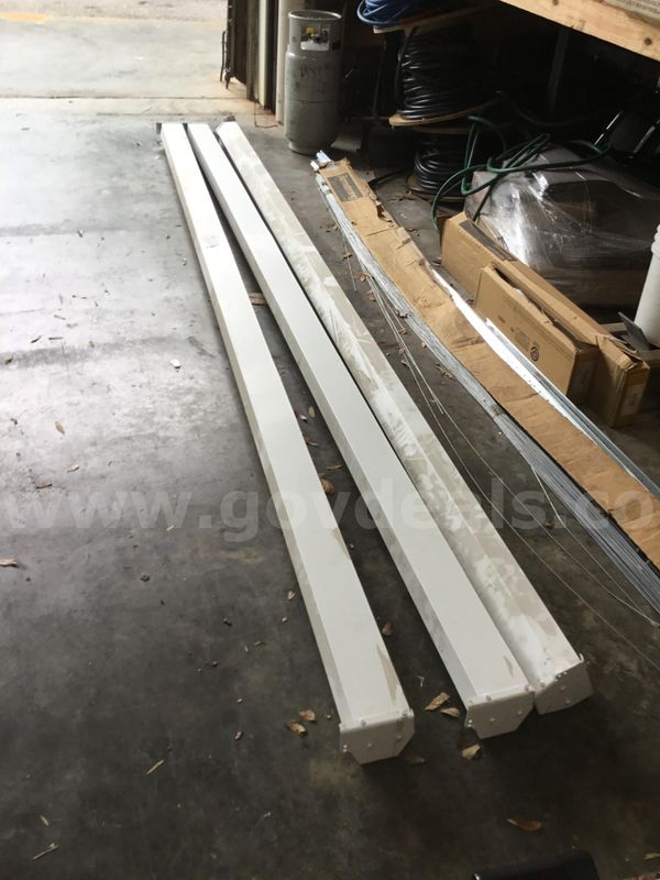 3 Targa Projection Screens