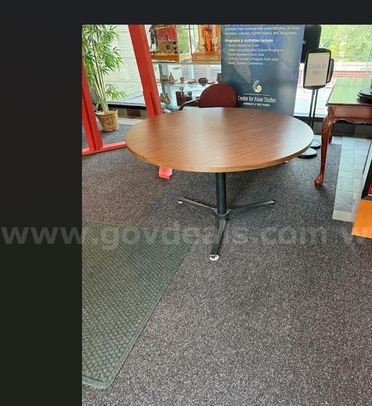Roundtable 4' diameter