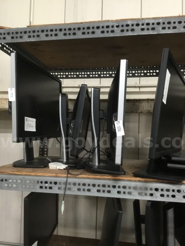Lot Of 6 Montiors