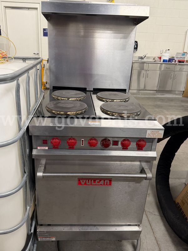 Vulcan 4 burner electric range E24-L