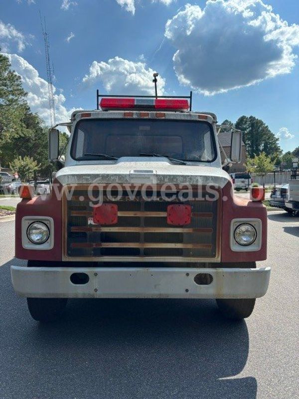 1986 International S1654 with reading body model 132PR