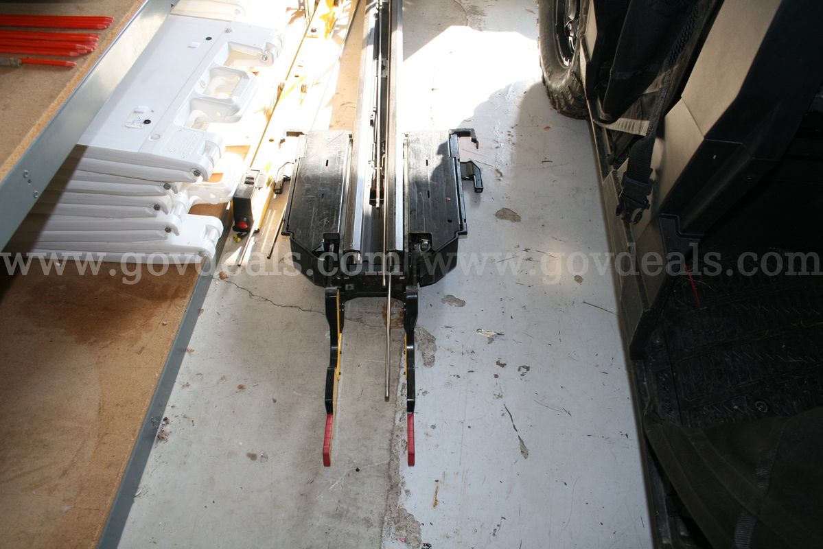 Stryker power load system