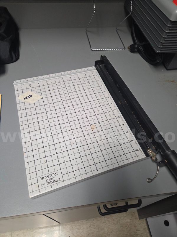 Boston 12" paper Cutter