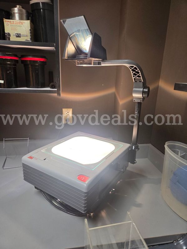 3M 9200 Overhead Projector