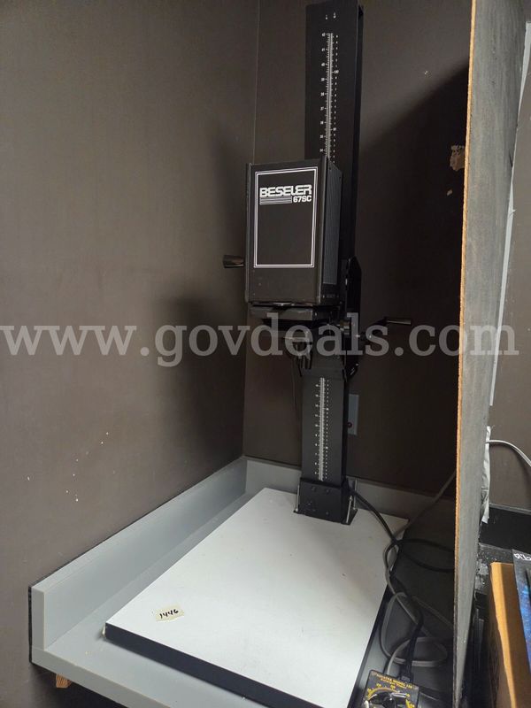 Vintage Besler 67SC Dark Room Equipment w/ Vovatek Model 150 Enlarger Timer