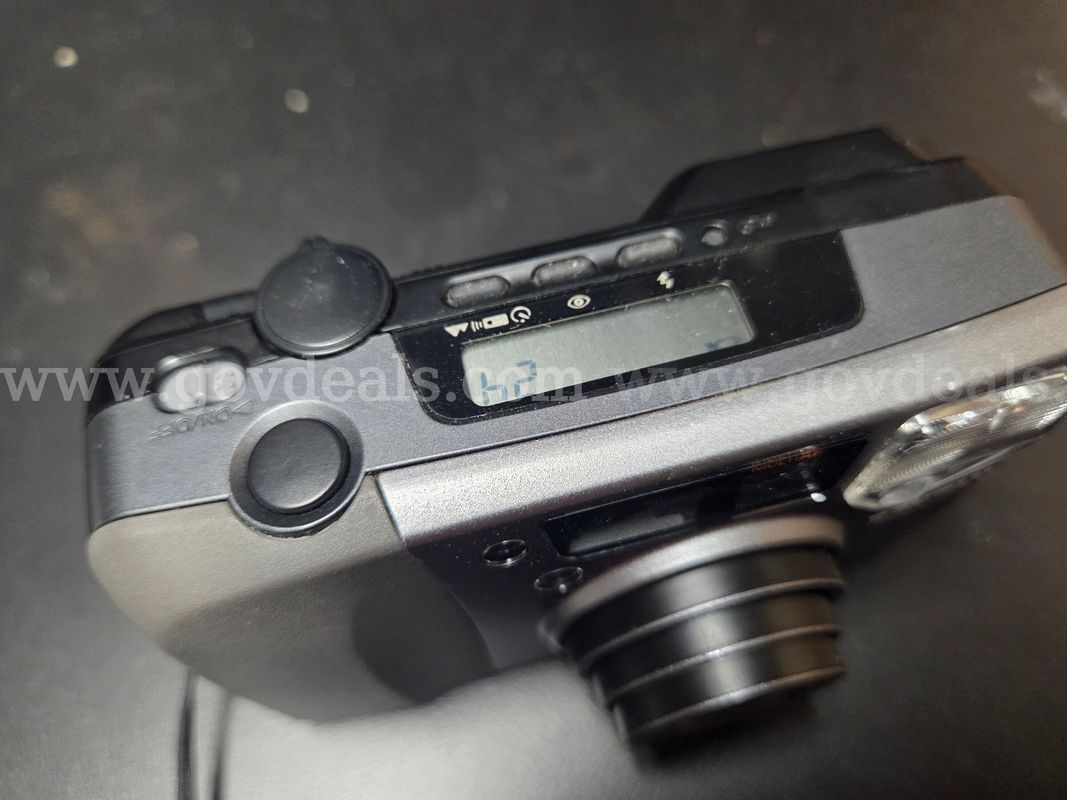 Vintage Pentex IQ Zoom 115M Camera