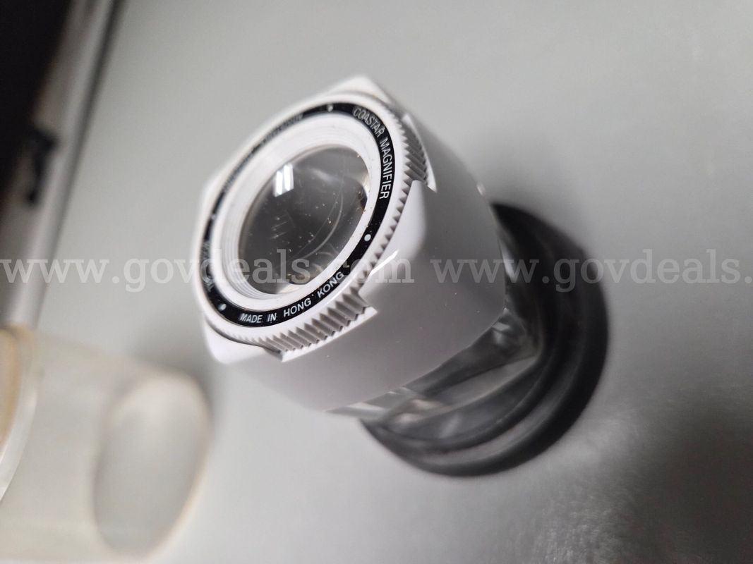 Vintage Coastar 8x Adjustable Focus Magnifying Loupe