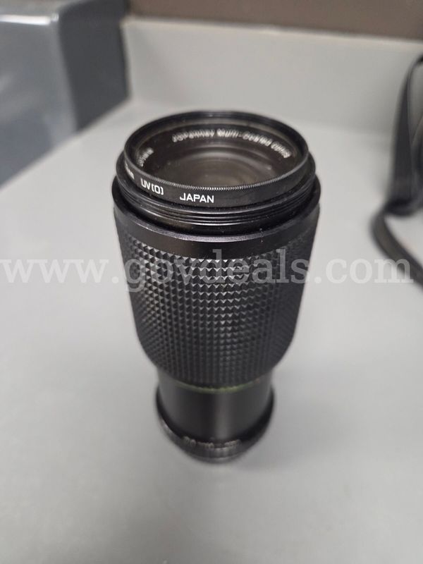 Vintage JCPenney Multi-Coated 80-200mm f/4.5 Macro Manual Focus Telephoto Zoom Lens
